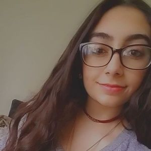 Meet your Posher, Mona